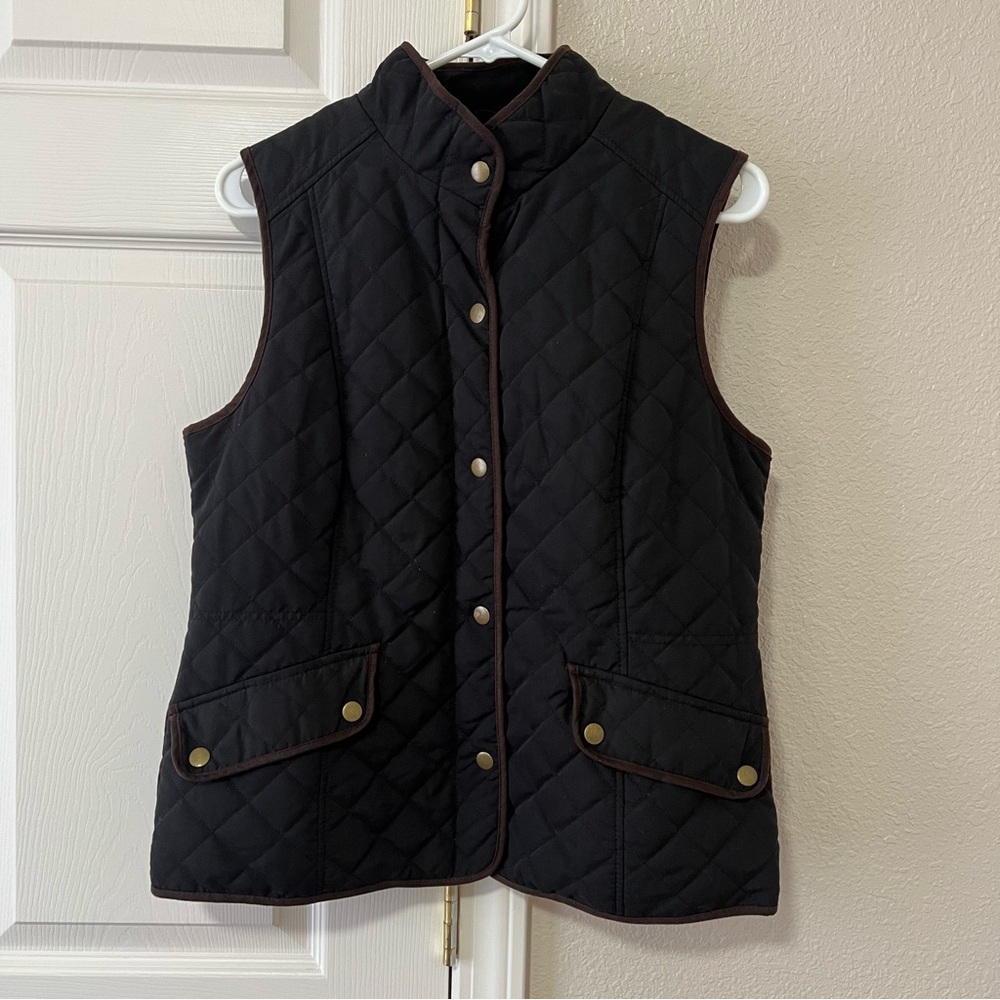 G.H. Bass Quilted Vest Black with Brown Trim & Snap Front Size Medium